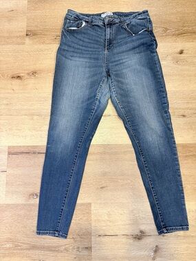 Wax Jean Women's Medium Blue Skinny Stretch Jeans